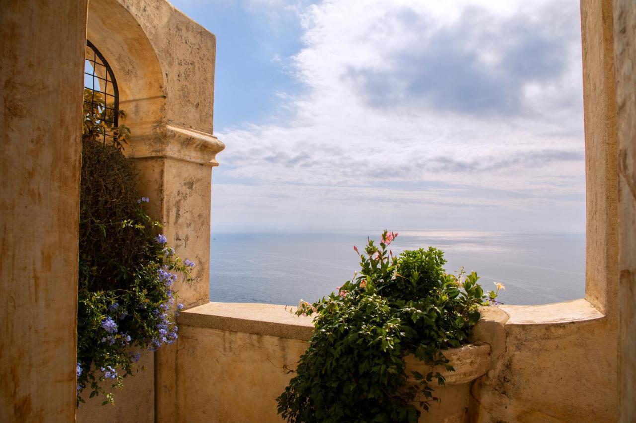 Monastero Santa Rosa Hotel & Spa Conca dei Marini Bagian luar foto