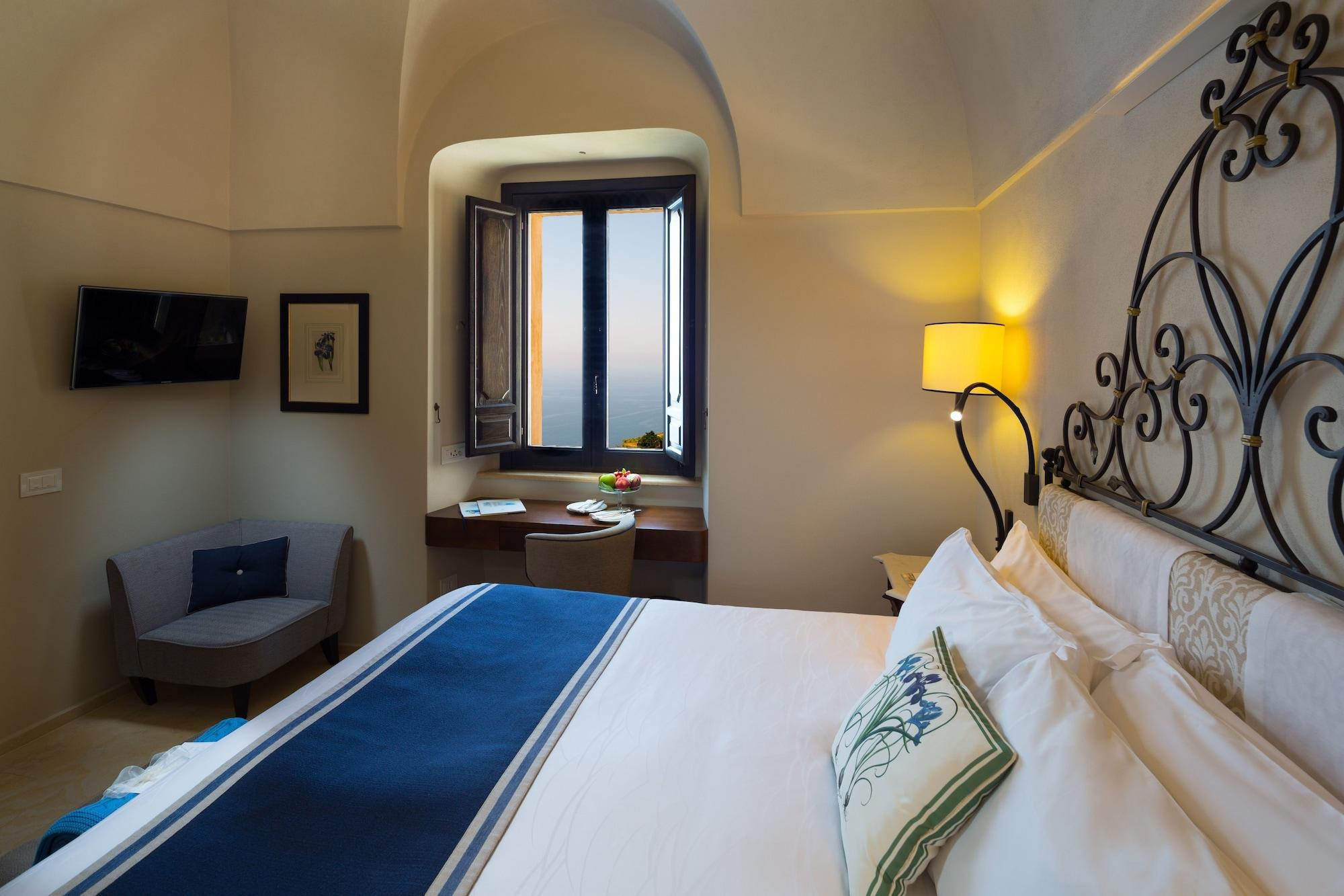 Monastero Santa Rosa Hotel & Spa Conca dei Marini Bagian luar foto